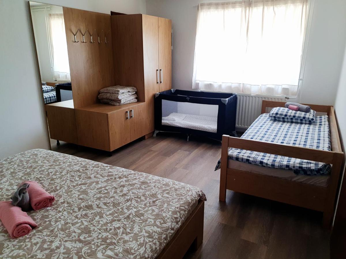 Apartma Nana Strunjan ปอร์โตรอซ ภายนอก รูปภาพ